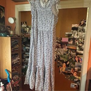 Universal Thread Floral Maxi Dress in Blue and White